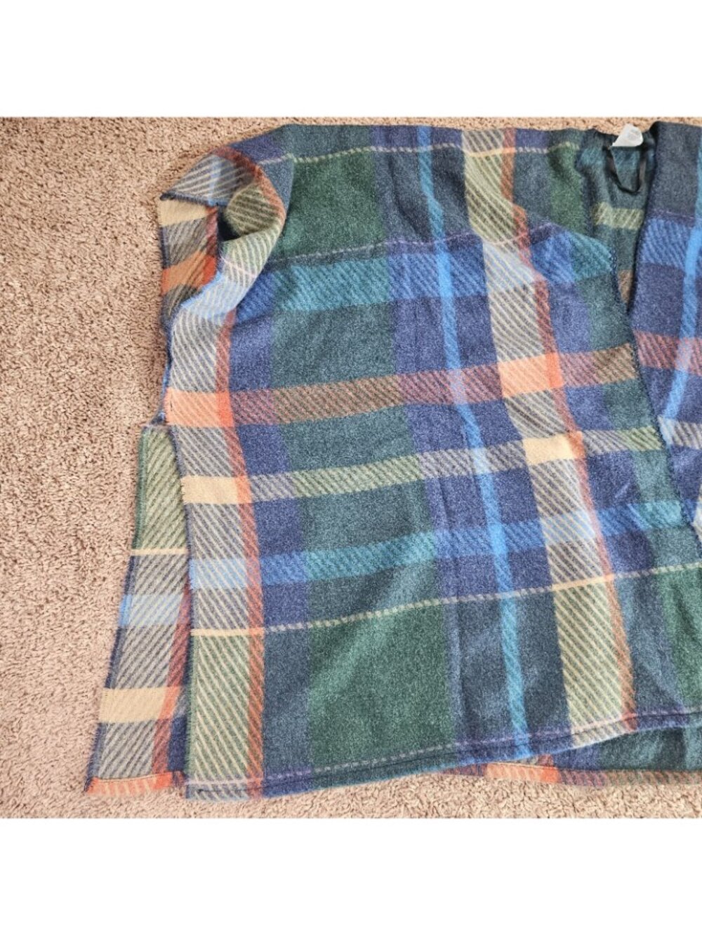 CJ Banks Open Front Shawl Wrap Womens 41x29 Plaid Green Blue Poncho - Picture 7 of 10